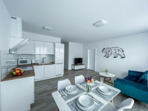 LAWIS Apartments